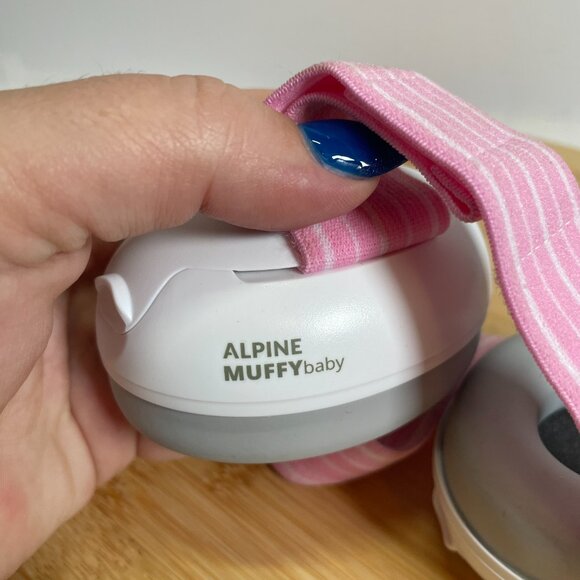 Alpine Muffy Baby Pink Ear Protection 3-36 Months Noise Cancelling Adjustable - Picture 4 of 4